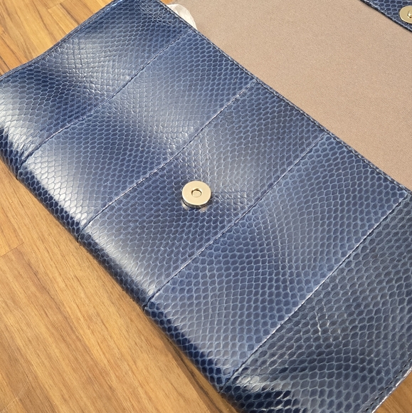 Diane von Furstenberg Women's Clutch Bag Faux Snakeskin Deep Ocean Blue Metallic - Picture 4 of 11